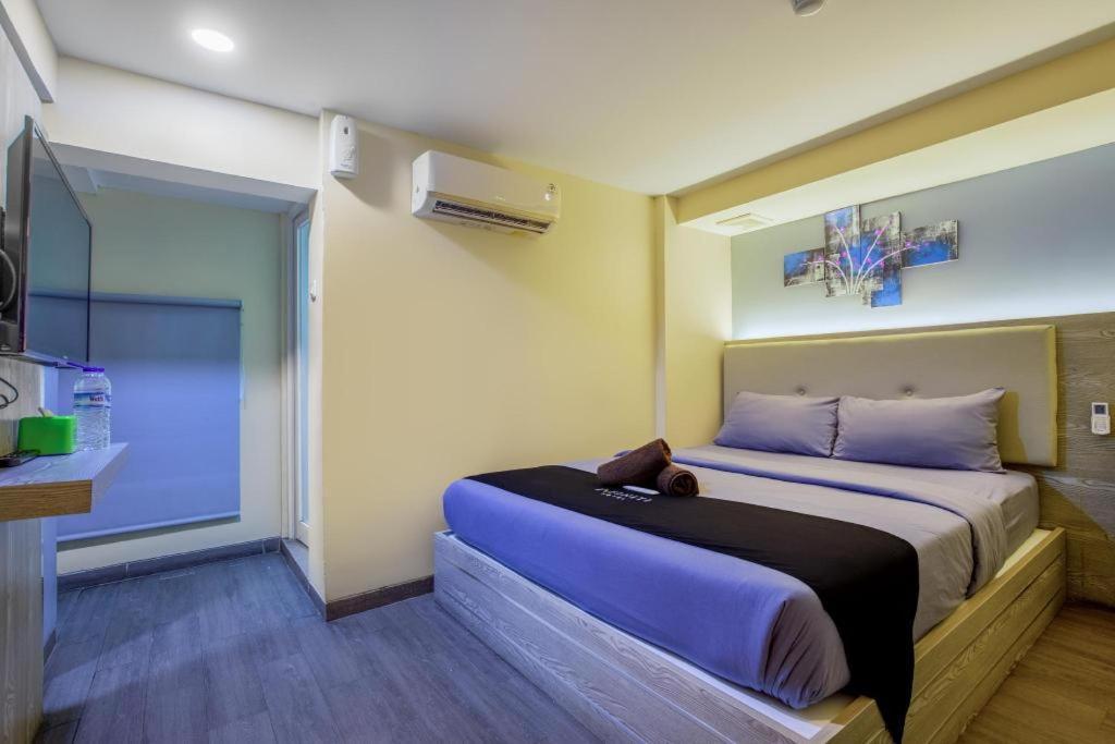 Infiniti Hotel *