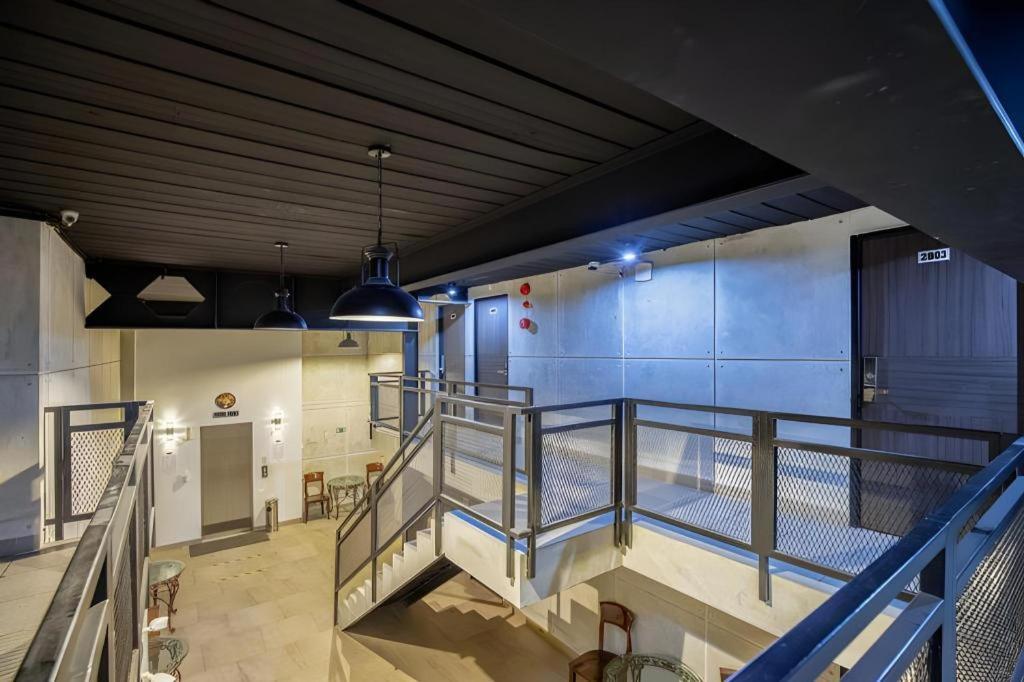 Infiniti Hotel